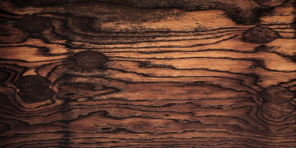 Perfect Finish: Enhance Your Bar Top’s Shine